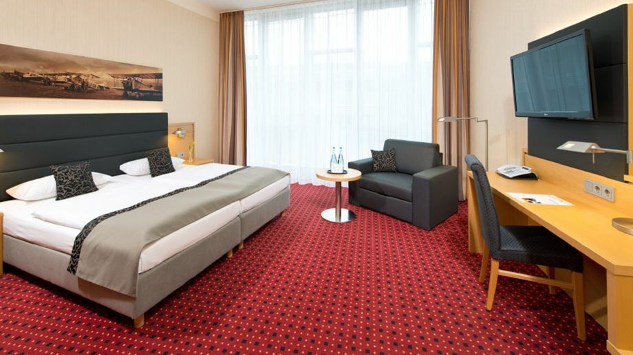 Airporthotel Berlin-Adlershof Εξωτερικό φωτογραφία